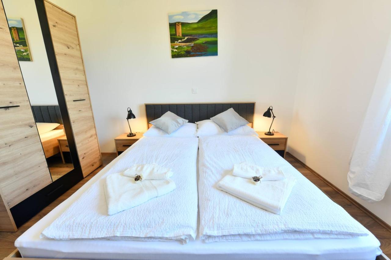 Wildernest Holiday Home Rakovica Eksteriør bilde